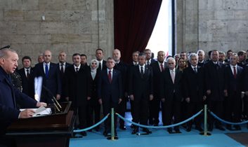 Cumhurbaşkanı Erdoğan: Milli günler üzerinden gerilim üretmek isteyenler var