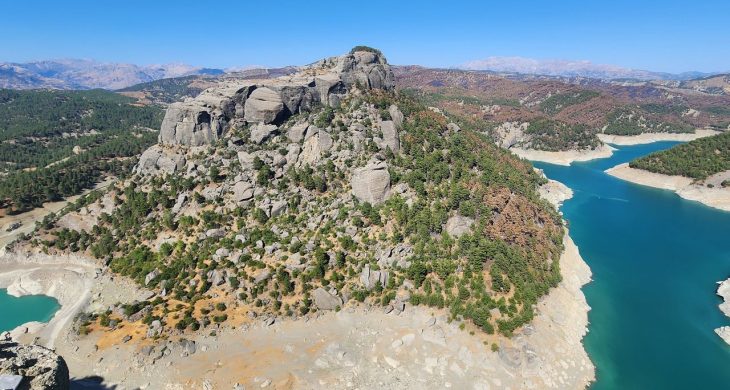 Kahramanmaraş’taki Ali Kayası, doğayla tarihi buluşturuyor