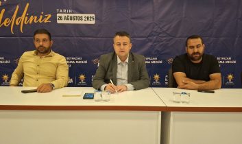 AK Parti İlçe Danışma Meclisi toplantısını yaptı