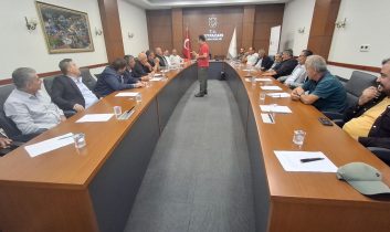 Muhtarlara ilk yardım sağlık eğitim semineri