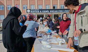 Beypazarı ilçesinde tüm okullar Gazze için seferber oldu