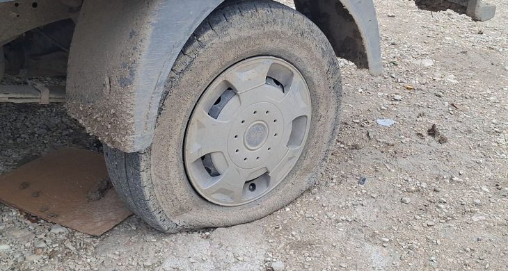 Beypazarı’nda çok sayıda aracın lastiği kesildi