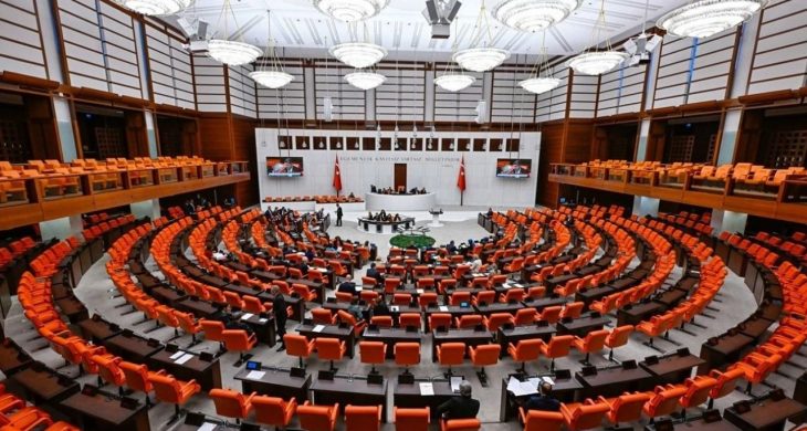 Fahiş site aidatlarına yasal düzenleme geliyor