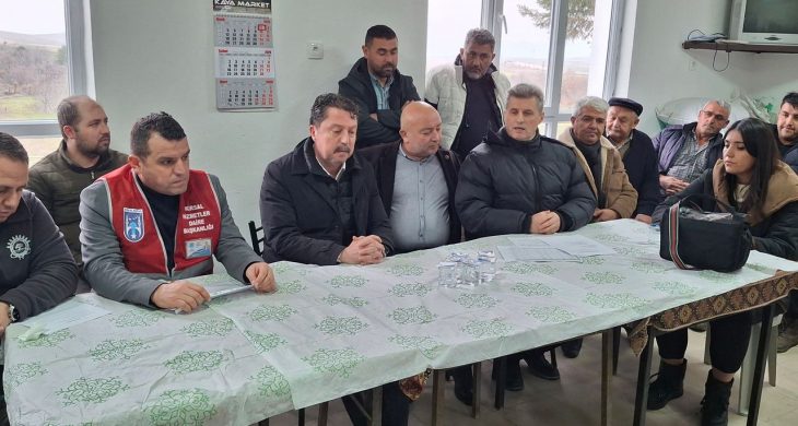 Belediyeden Kızılcasöğüt Mahallesinde toplantı
