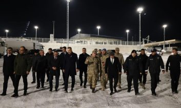 Sınır kapısında giriş-çıkışlar mercek altında