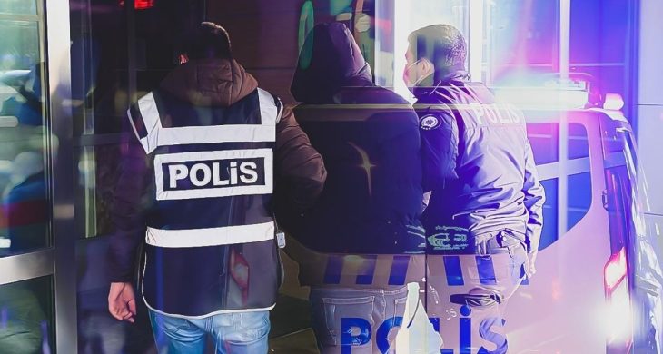 Sahte polis tuzağı: 68 yaşındaki kadının 2 milyon liralık altını çalındı