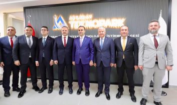 Aksaray Teknopark ve Milli Teknoloji  Atölyesi Bakan Kacır’ın katılımıyla açıldı