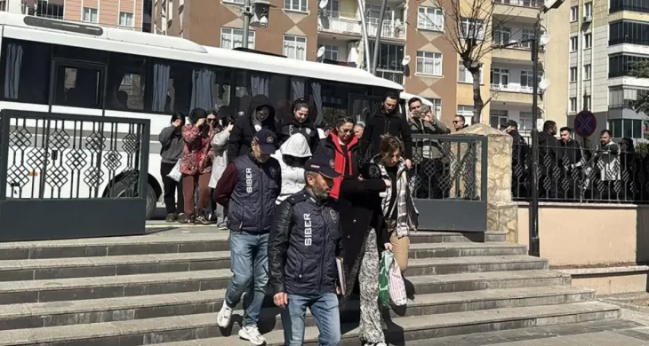 2,4 milyar liralık bahis ve dolandırıcılık ağı çökertildi