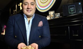 Kastamonu’da sarımsağı siyaha dönüştürüp 2 bin euroya satıyor