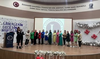 Özel Aksaray Liderler Anaokulu mezuniyet töreni ile taçlandırdı