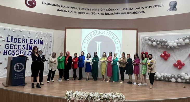 Özel Aksaray Liderler Anaokulu mezuniyet töreni ile taçlandırdı