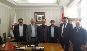 MHP Milletvekili A.Adayı Karacaer STK’ları ziyaret etti