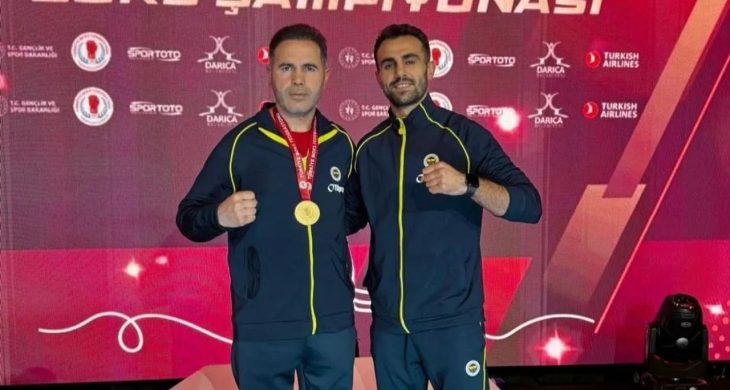 Karslı boksör Necat Ekinci, Türkiye şampiyonu oldu