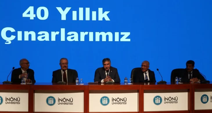 “40 Yıllık Çınarlar” İnönü Üniversitesini anlattı