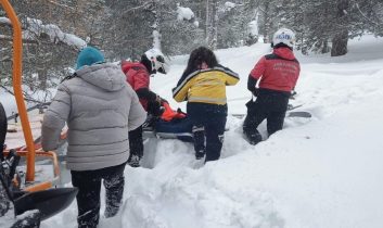 Sarıkamış Kayak Merkezi’nde yaralanma: JAK timleri hızla müdahale etti