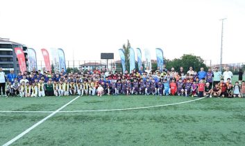 Minik kramponların büyük mücadelesi başladı