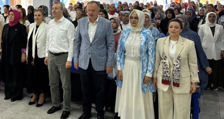 AK Parti Isparta Kadın Kolları İl Danışma Meclisi Toplantısı gerçekleştirildi