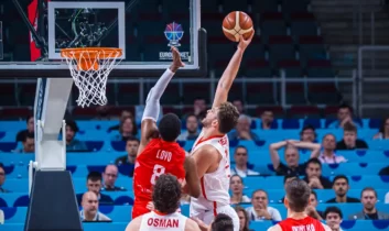 12 Dev Adam, EuroBasket’te final için parkeye çıkıyor