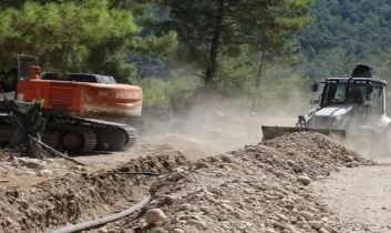 Kumluca çayiçi mahallesi yıllar sonra içme suyuna kavuştu