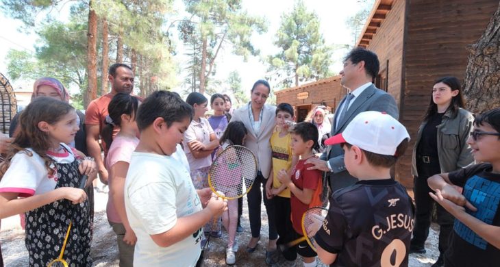 Vali Bilgihan’dan Karakent’e eğitim ve tarım ziyareti