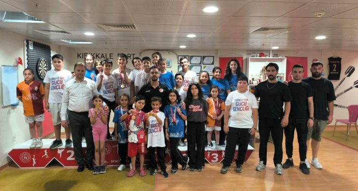 15 Temmuz anısına dart turnuvası düzenlendi