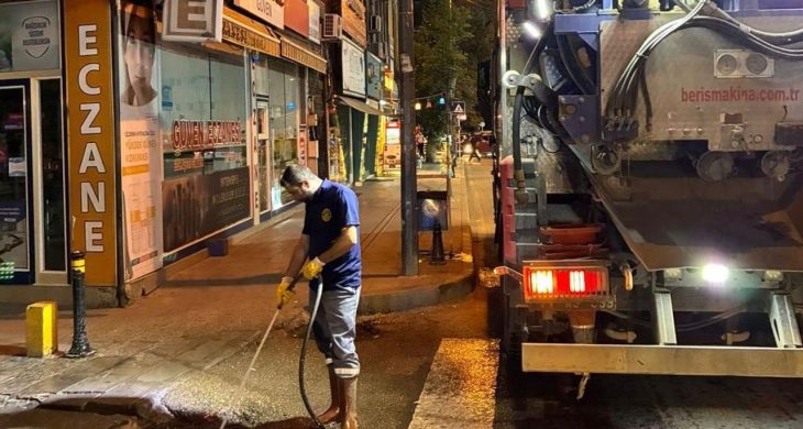 Kırıkkale’de gece sessizliğinde yoğun mesai