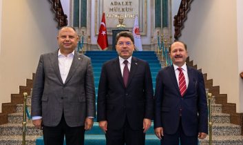 MHP Kırıkkale Milletvekili Öztürk, Bakan Tunç ve Ramazan Can ile görüştü