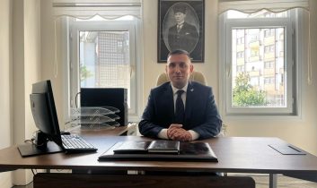 Rize’nin başarılı sağlık yöneticisi Yıldırım’a önemli görev