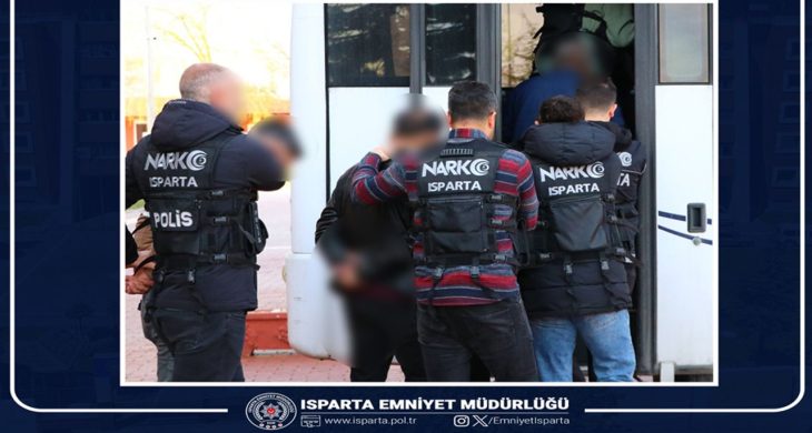 Isparta’da 3 aranan şahıs yakalandı