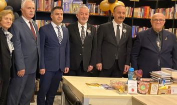 Toplumsal çürüme uyarısı: Çare kitapta