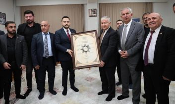 Aksaray’da “Maarifin Kalbinde Ramazan” İftar Programı Düzenlendi