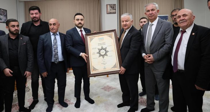 Aksaray’da “Maarifin Kalbinde Ramazan” İftar Programı Düzenlendi