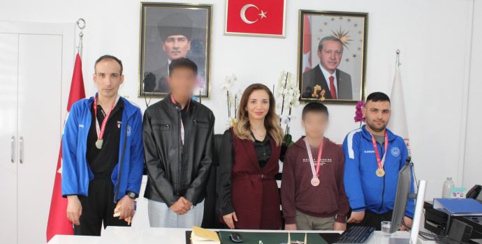 Aksaray’da Özel Sporculardan Tarihi Başarı!