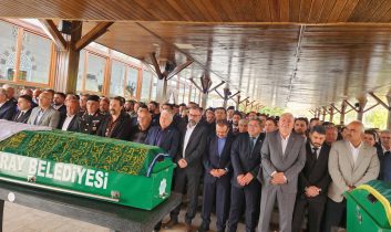 Başkan Evren Dinçer’in Acı Günü: Annesi Son Yolculuğuna Uğurlandı