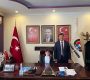Baro’da 23 Nisan Coşkusu: Minik Misafir Başkanlık Koltuğuna Oturdu