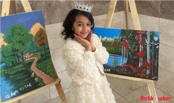 7 Yaşındaki Ayfer Sena Yaşar’dan İlk Kişisel Sergi