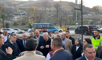 Mansur Yavaş Hacı Bayram esnafıyla bir araya geldi