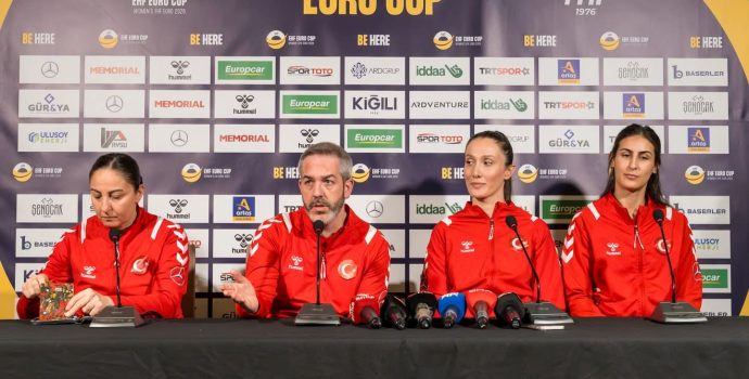 A Milli Kadın Hentbol Takımı’ndan Macaristan maçı öncesi açıklamalar