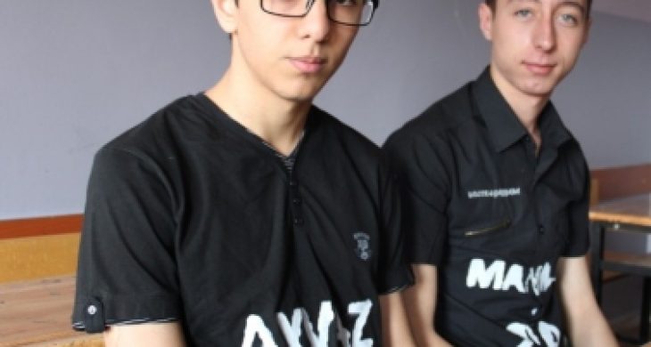 Çanakkale İçin 18 Öğrenci 18 Siyah Tişört