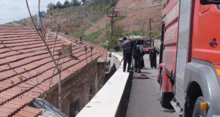 Aksaray’da Ev Yangını Korkuttu