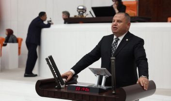 Öztürk: “Gençliği korumak milli görevimizdir”