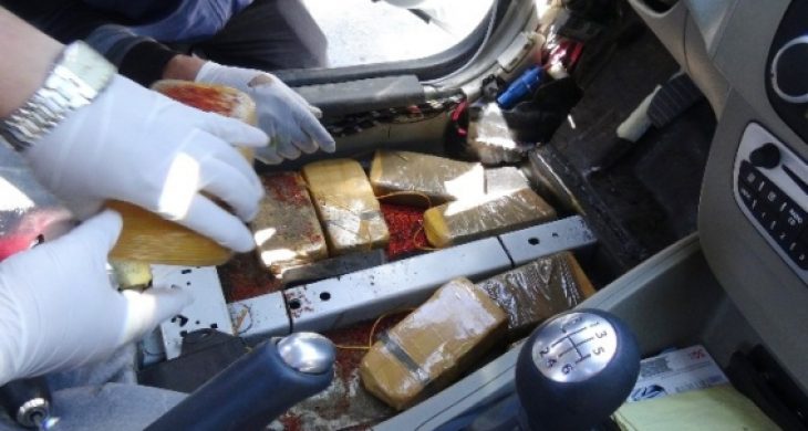 Şoför Koltuğu Altında Beş Kilo Eroin Ele Geçirildi