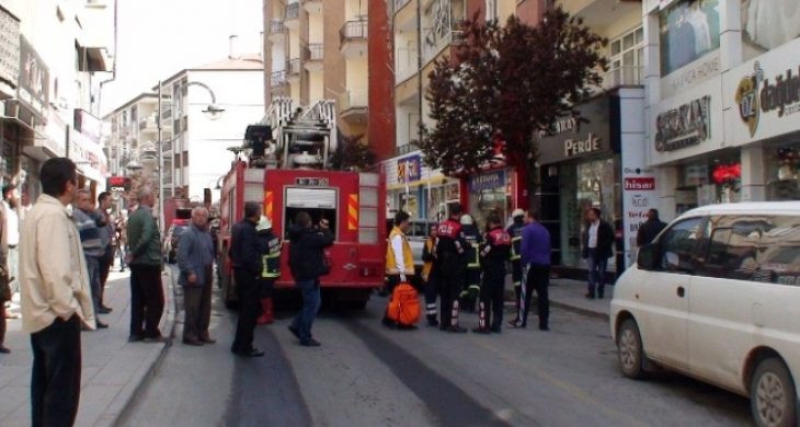 Soba Yangını Paniğe Neden Oldu