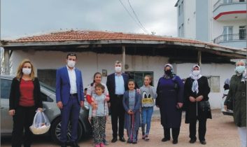 AK Kadınlar Ramazanın Bereketini Paylaşıyor