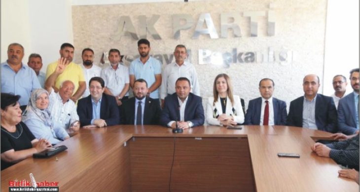 AK Parti’liler bayramlaştı