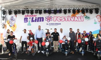 Aksaray Belediyesi Engellilere Akülü Araçlarını Teslim Etti