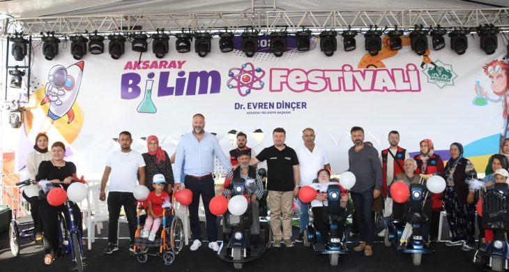 Aksaray Belediyesi Engellilere Akülü Araçlarını Teslim Etti