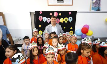 Aksaray’da Miniklerin Okul Heyecanına Başkan Dinçer Ortak Oldu