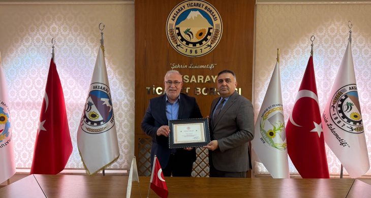 Aksaray Ticaret Borsası Başkanı Hamit Özkök’e Teşekkür Belgesi Takdim Edildi
