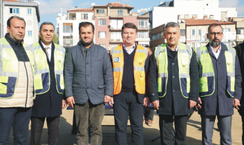 Aksaray Yüzyılında Eser ve Hizmet Siyaseti Yapmayı Sürdüreceğiz